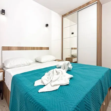 Apartamento Modern With Private Balcony Kaštela