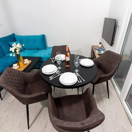 Apartamento Modern With Private Balcony Kaštela